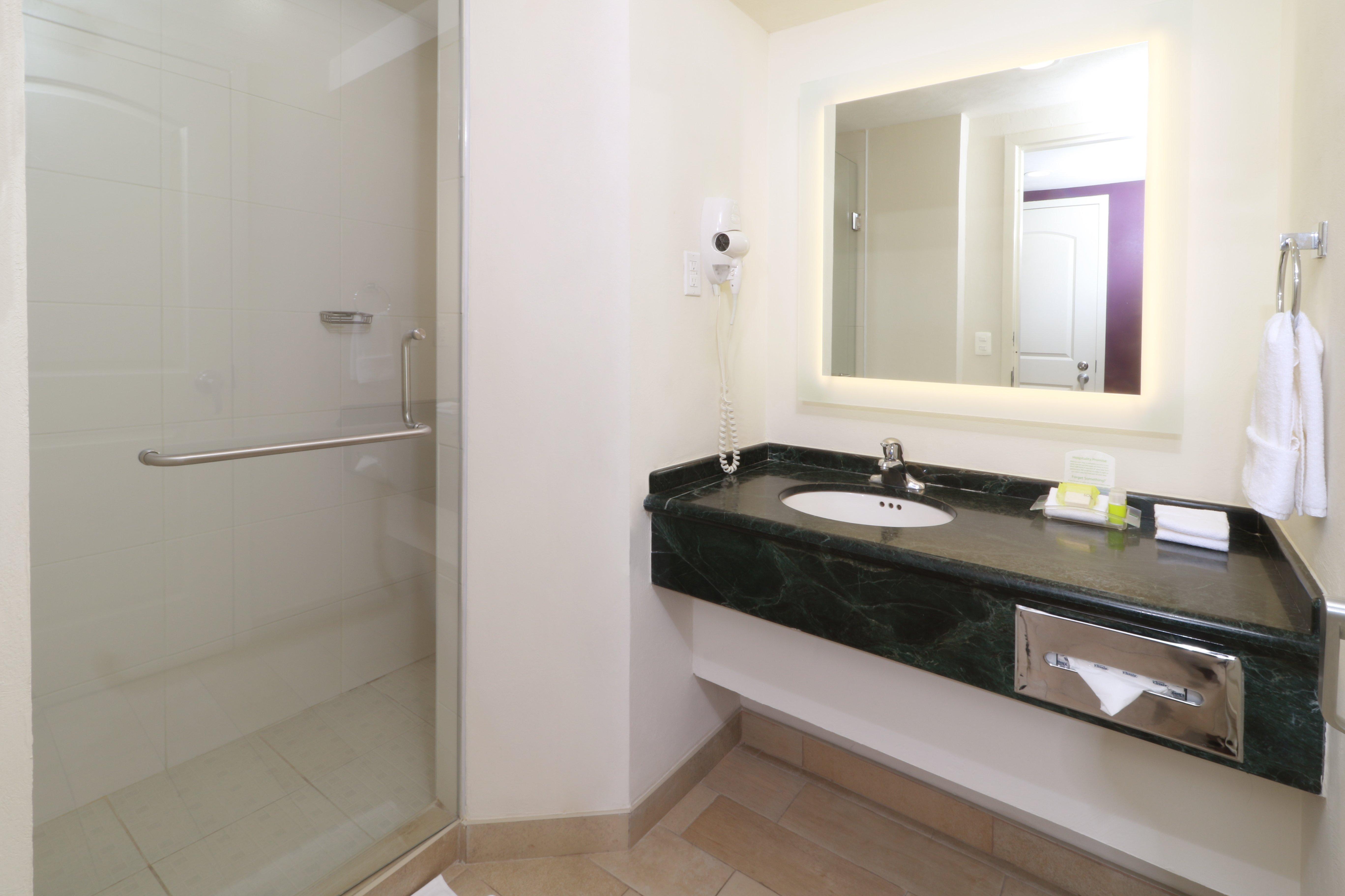 Holiday Inn Reynosa Industrial Poniente By Ihg Dış mekan fotoğraf