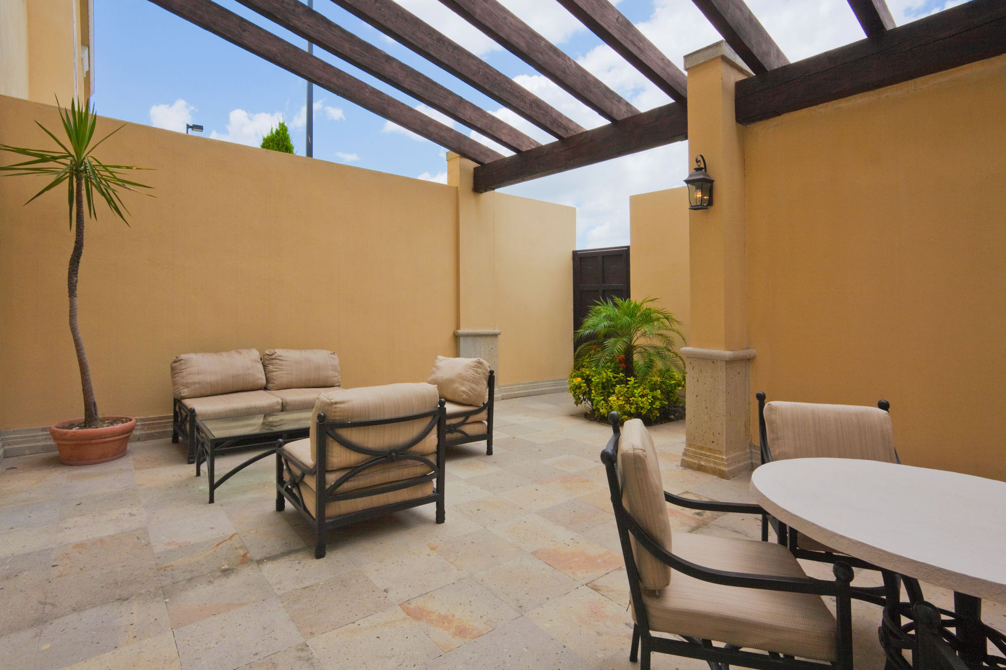 Holiday Inn Reynosa Industrial Poniente By Ihg Dış mekan fotoğraf
